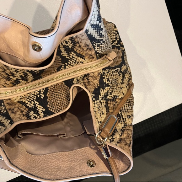 Authentic Coach Snake Skin Fabric Bag - Picture 5 of 7